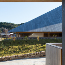 Sambuichi Architects, Naoshima Hall, 2017